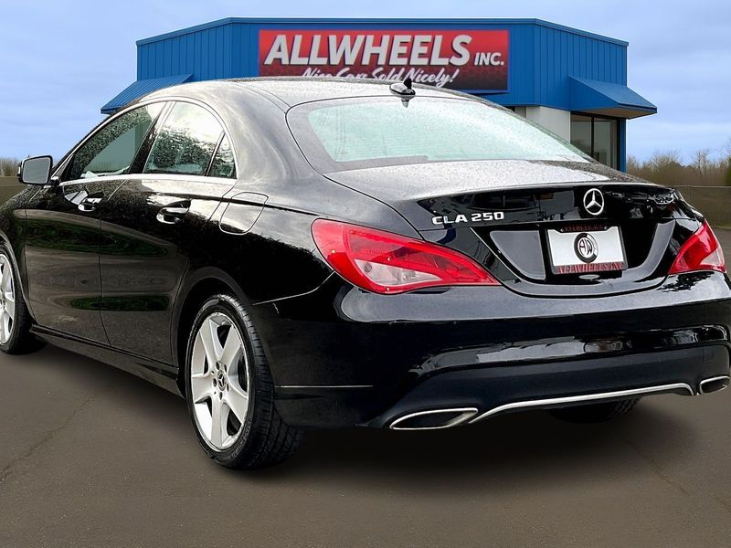 2018 Mercedes-Benz CLA CLA 250 Upper Image 2