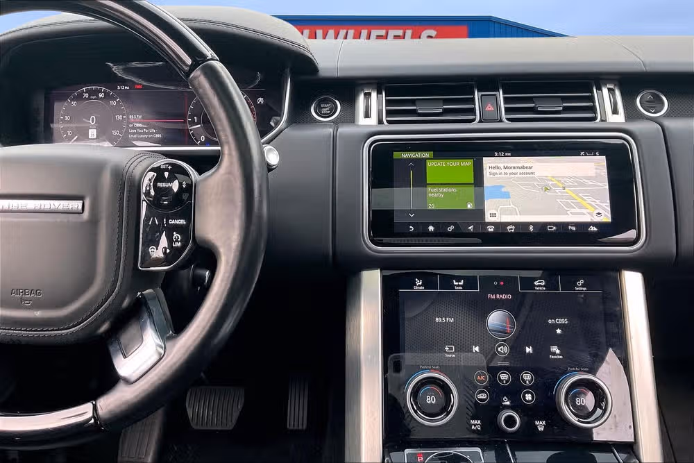 2020 Land Rover Range Rover HSE Td6 Image 6
