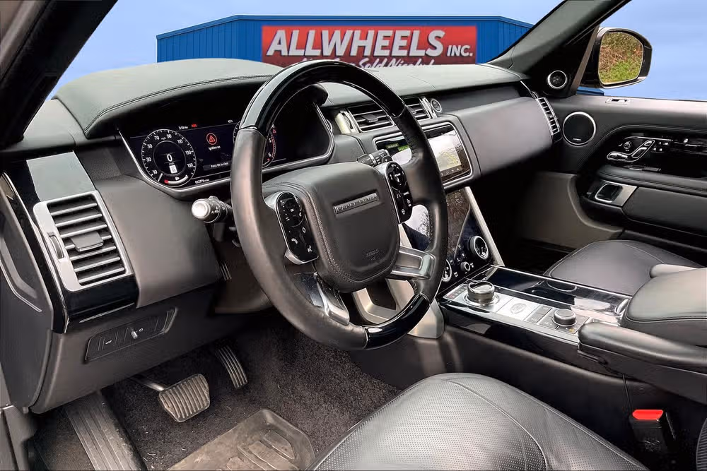 2020 Land Rover Range Rover HSE Td6 Image 12