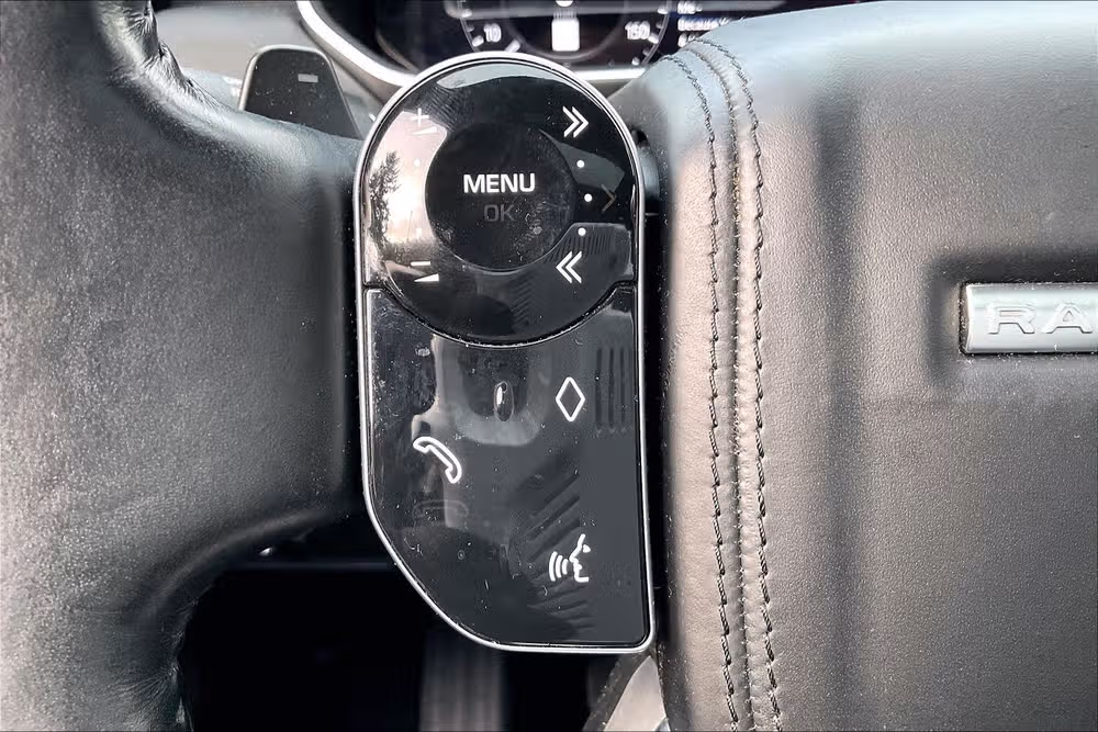 2020 Land Rover Range Rover HSE Td6 Image 16
