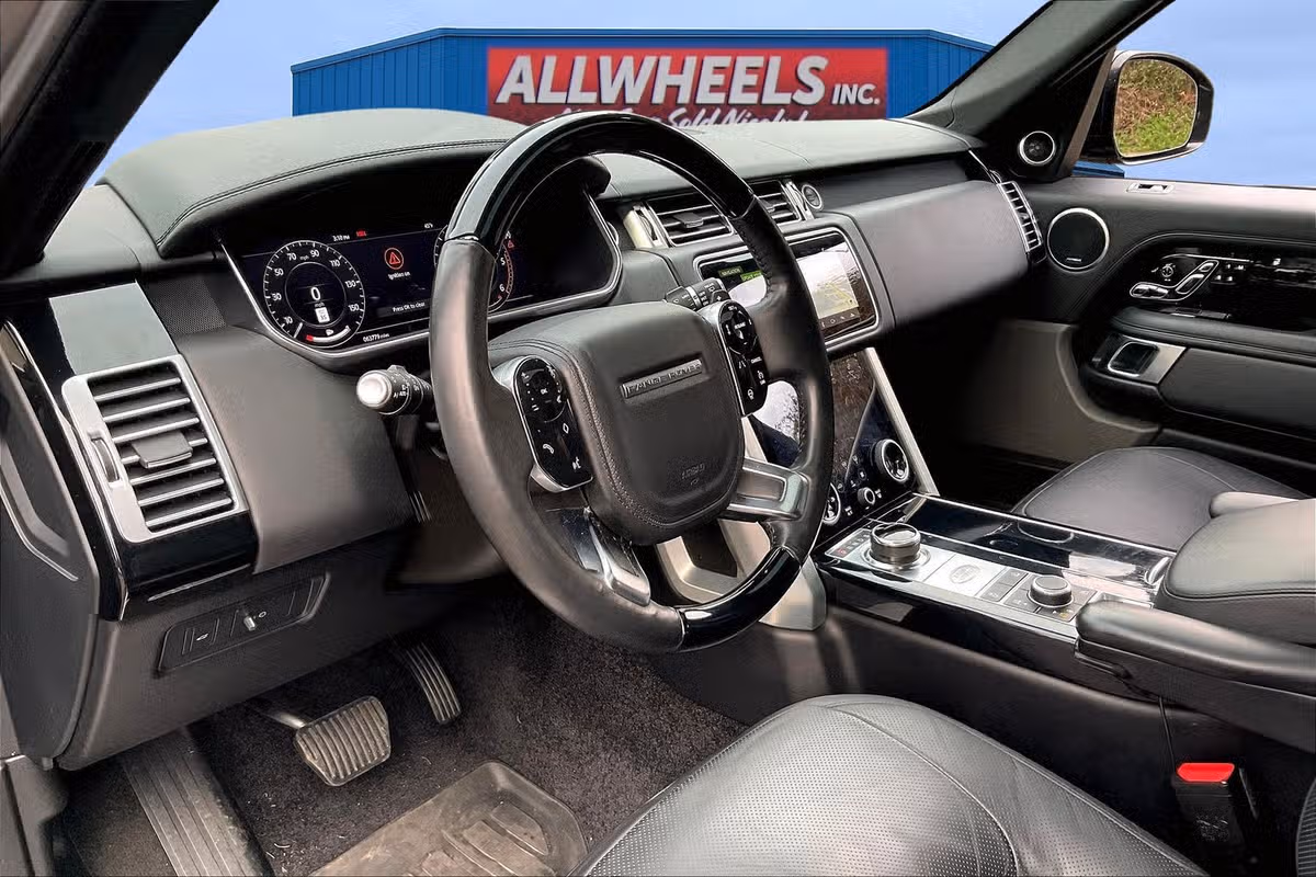 2020 Land Rover Range Rover HSE Td6 Image 12