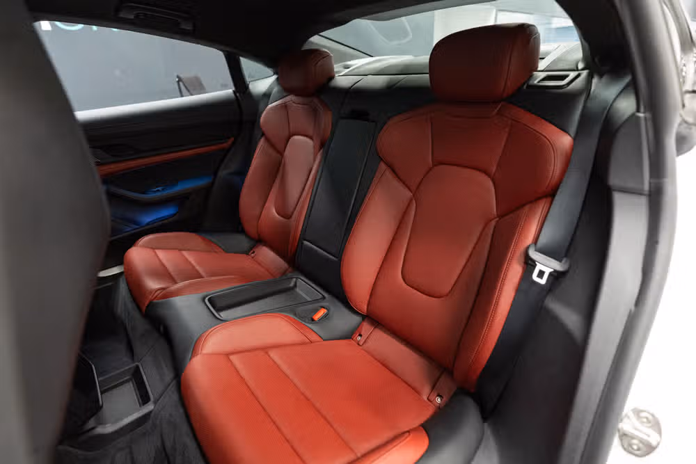 2020 Porsche Taycan Turbo Image 12