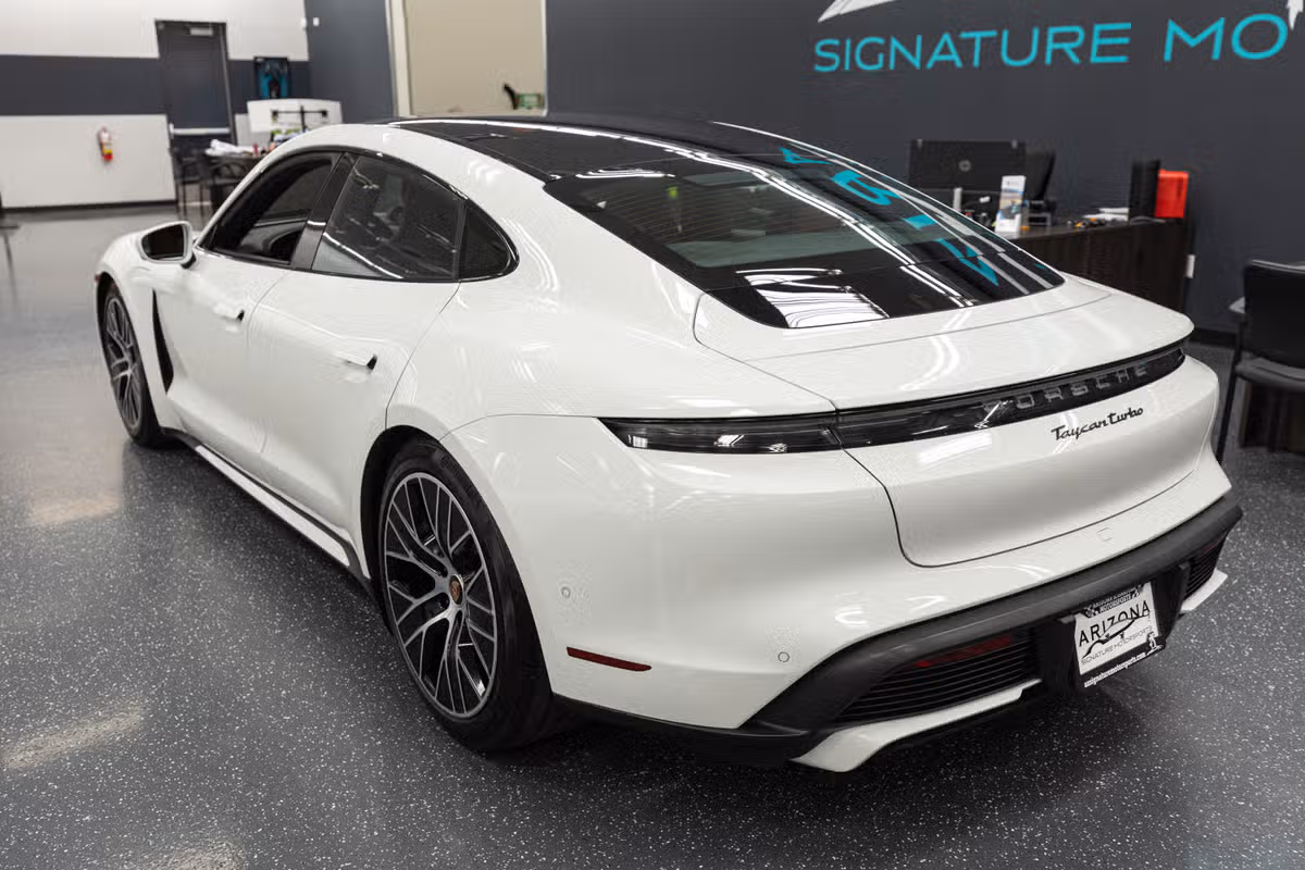 2020 Porsche Taycan Turbo Image 8
