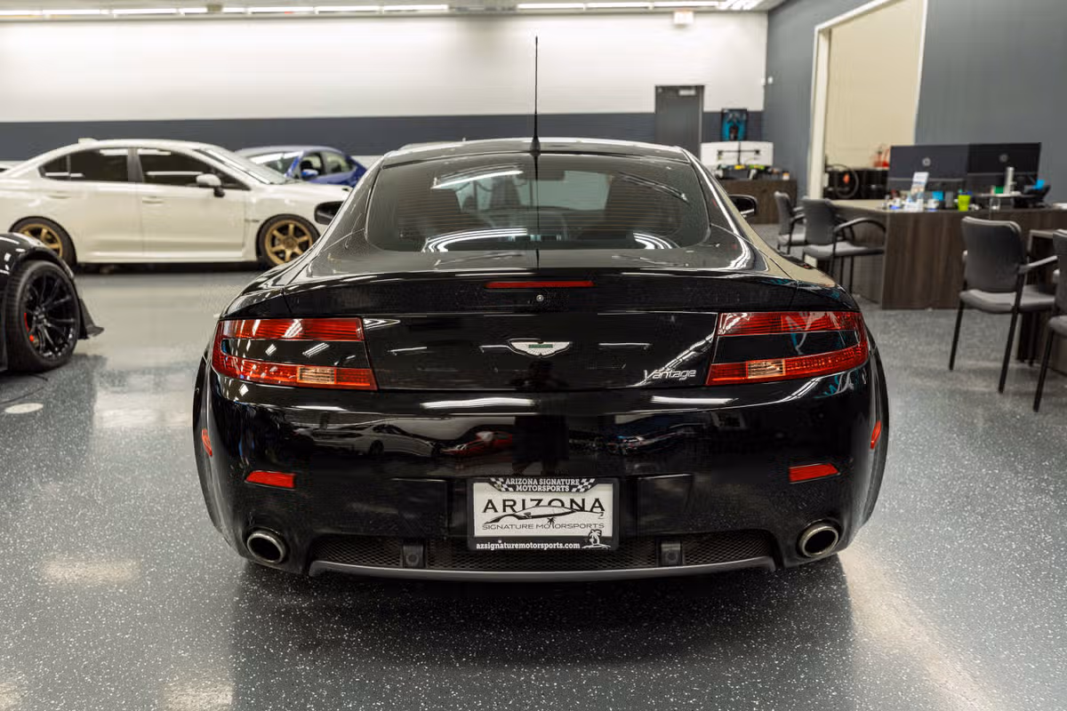2007 Aston Martin V8 Vantage Base Image 7