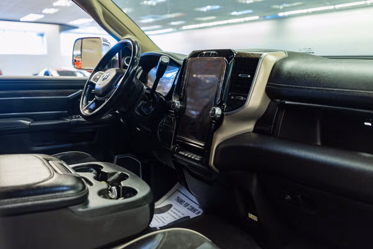 2020 Ram 3500 Laramie Image 16
