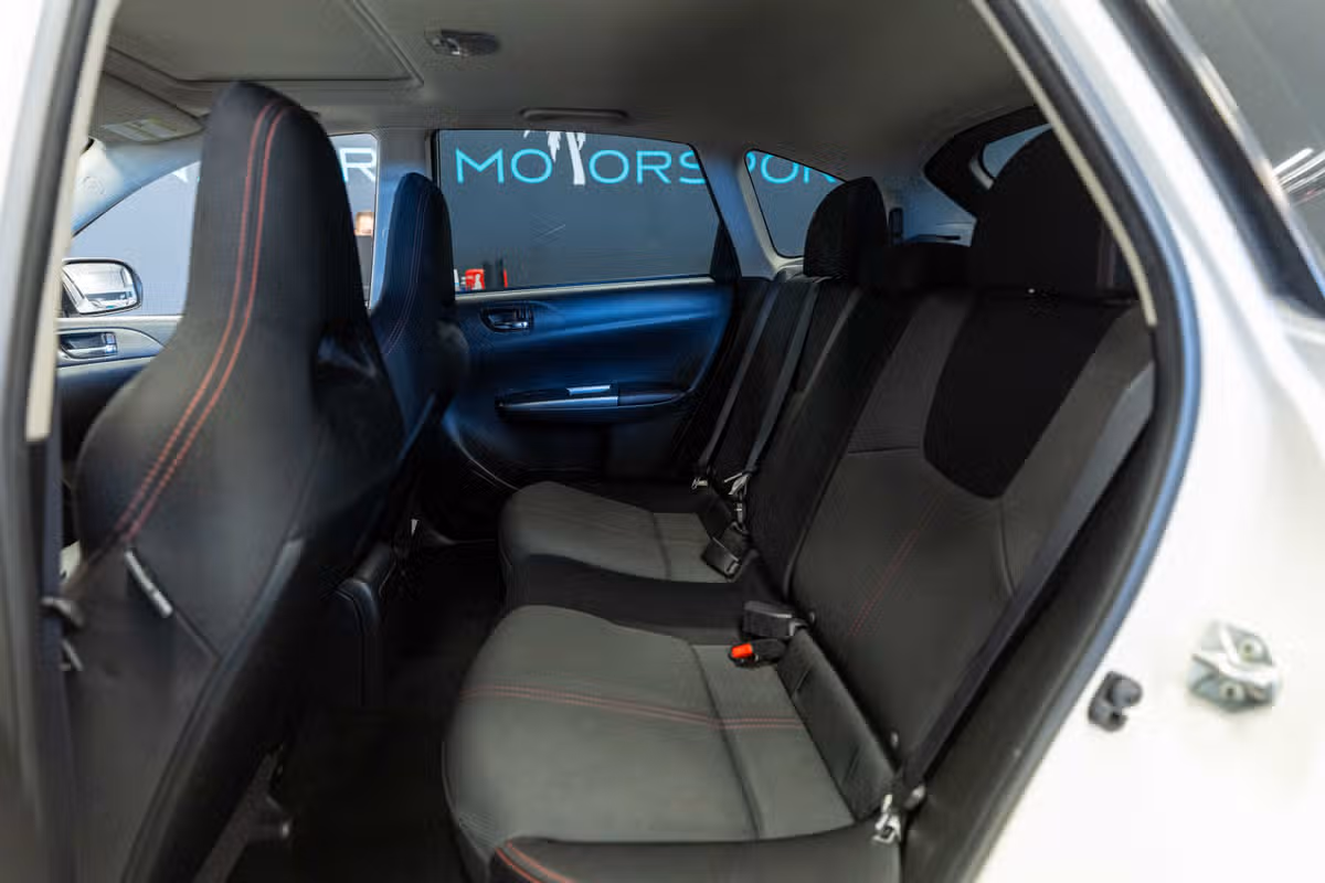 2011 Subaru Impreza WRX PREMIUM SPORT WAGON 4D Image 12