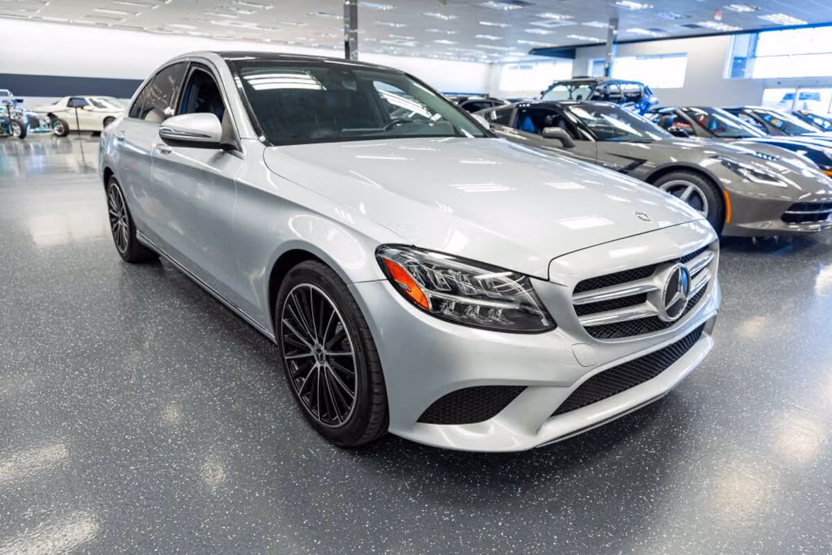 2021 Mercedes-Benz C-Class C 300 Image 3