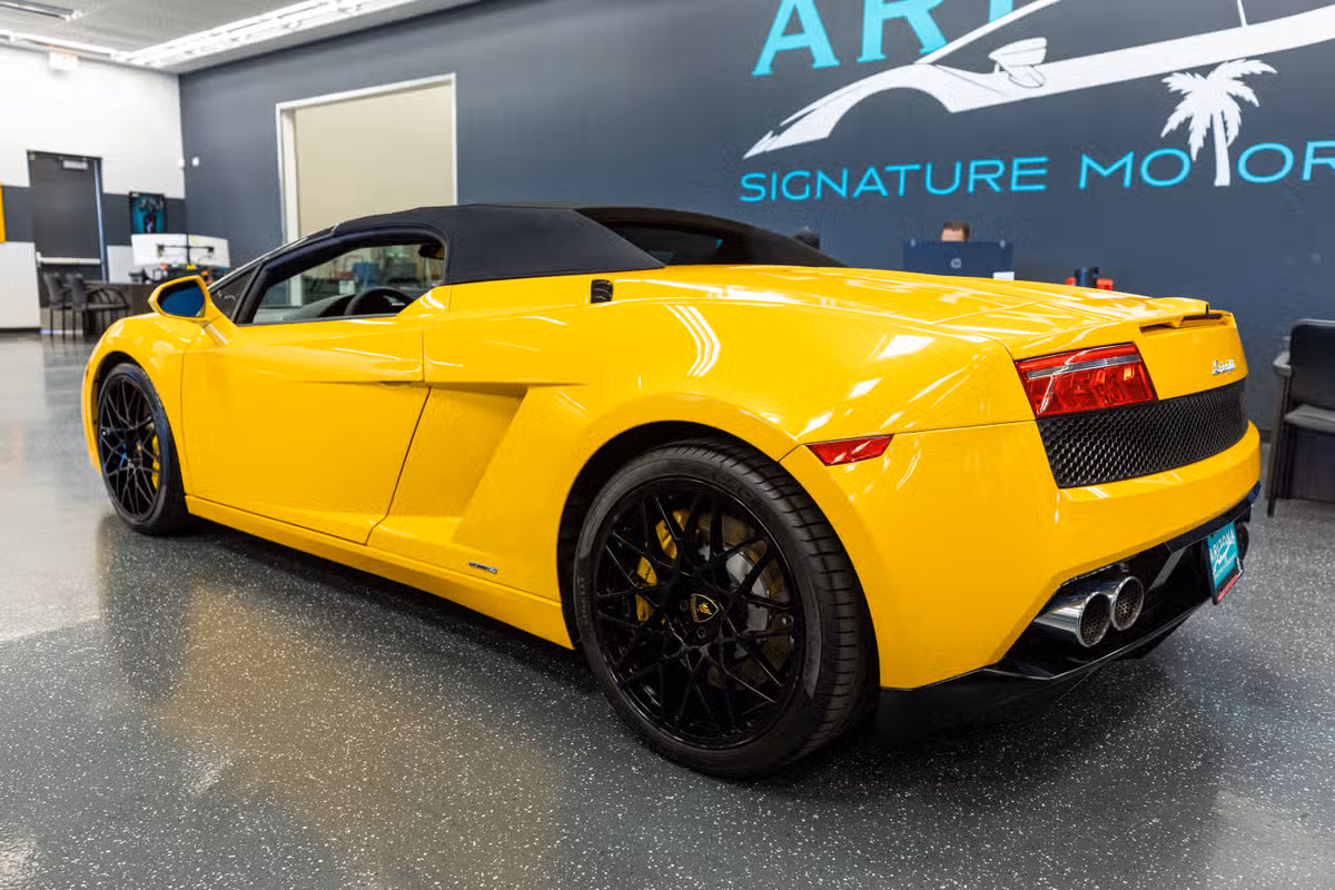 2012 Lamborghini Gallardo LP 560-4 Spyder Image 9