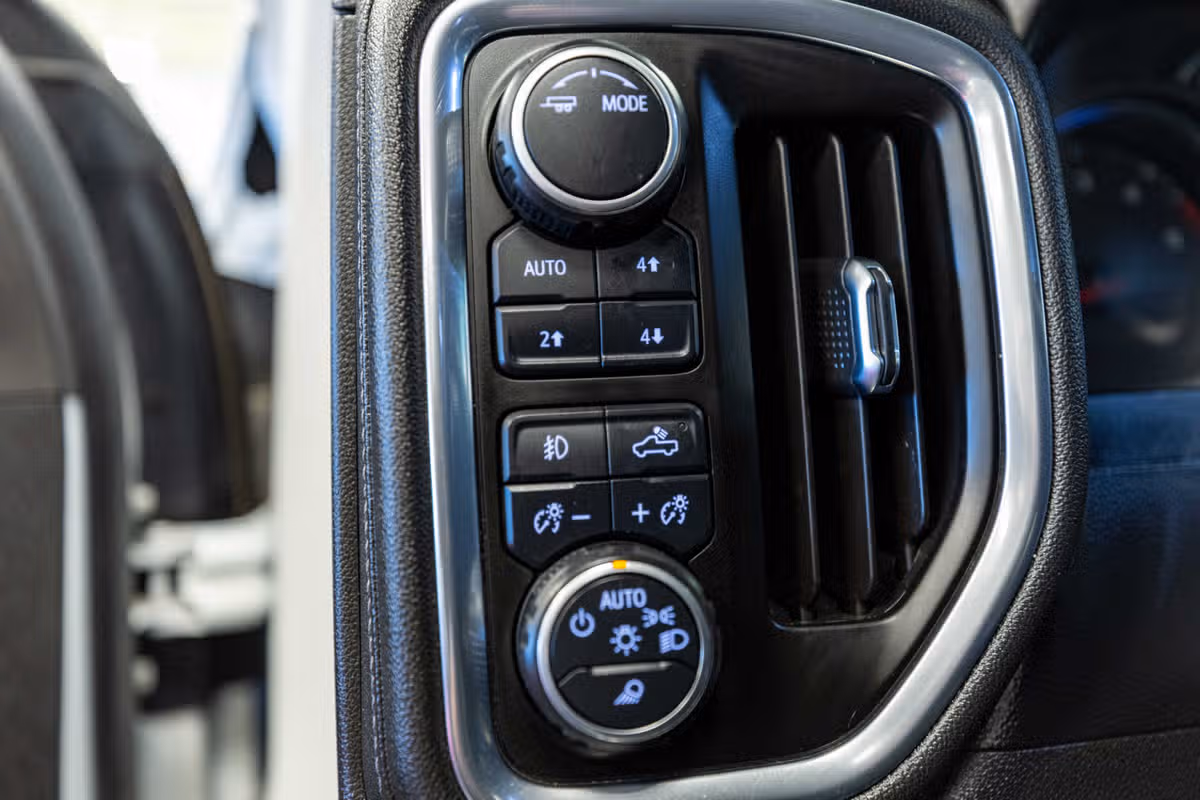 2021 Chevrolet Silverado 2500HD LTZ Image 12