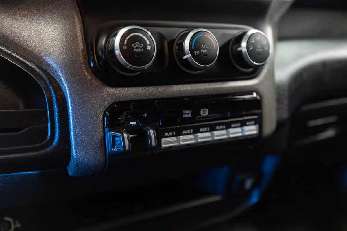 2020 Ram 3500 Tradesman Crew Cab Image 14