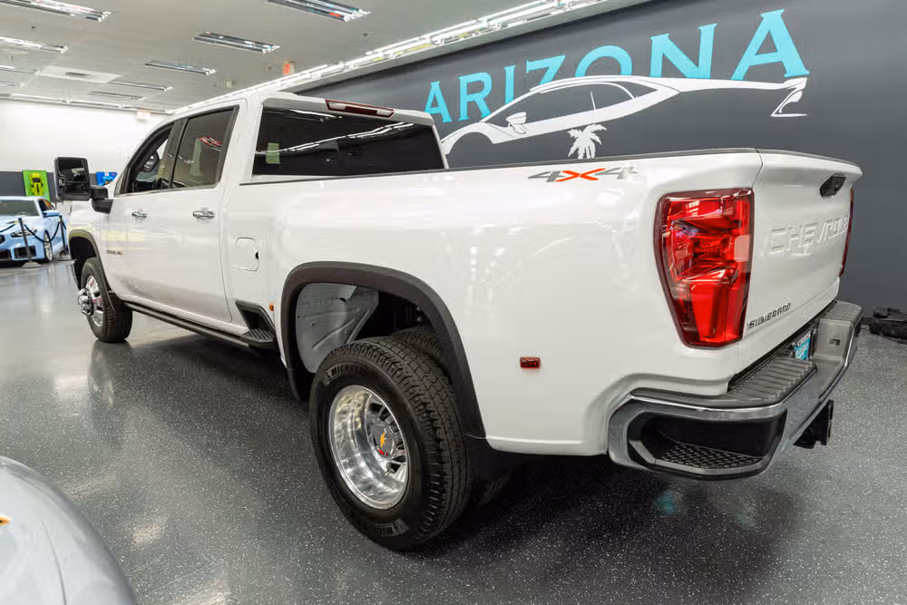 2024 Chevrolet Silverado 3500HD LTZ Image 9