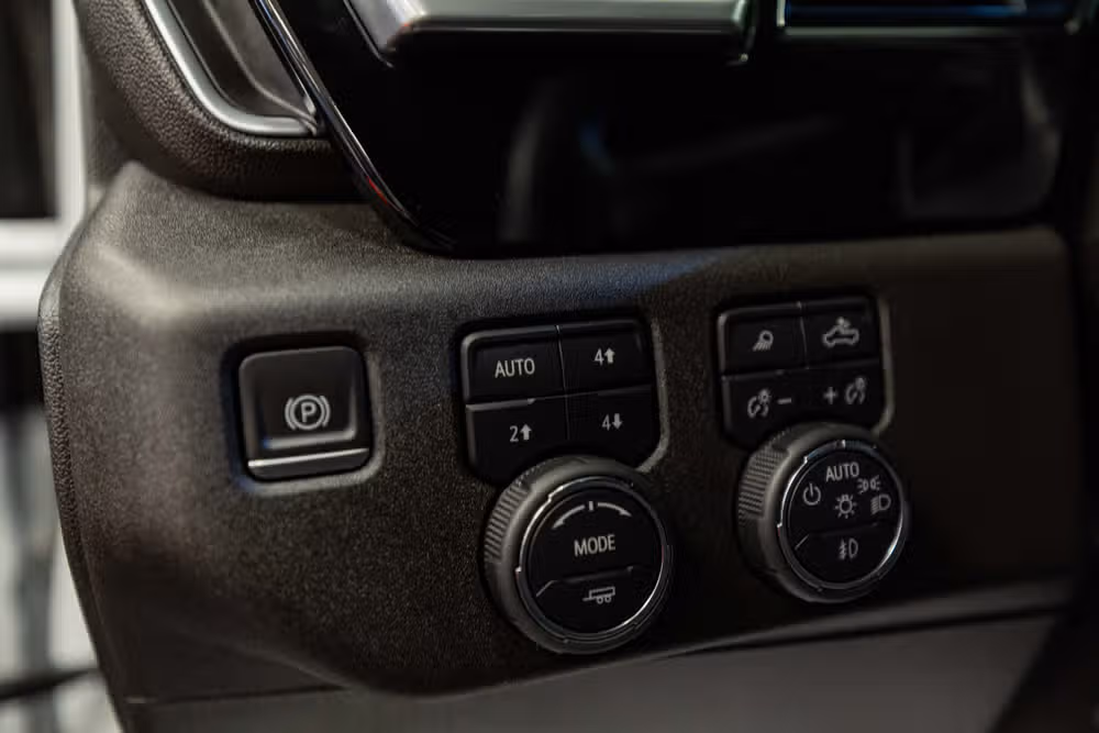2024 Chevrolet Silverado 3500HD LTZ Image 12