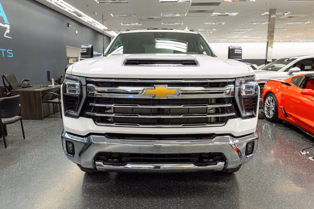 2024 Chevrolet Silverado 3500HD LTZ Image 3