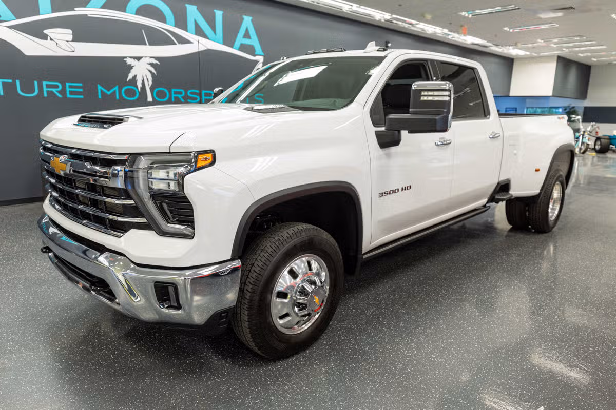 2024 Chevrolet Silverado 3500HD LTZ Image 2