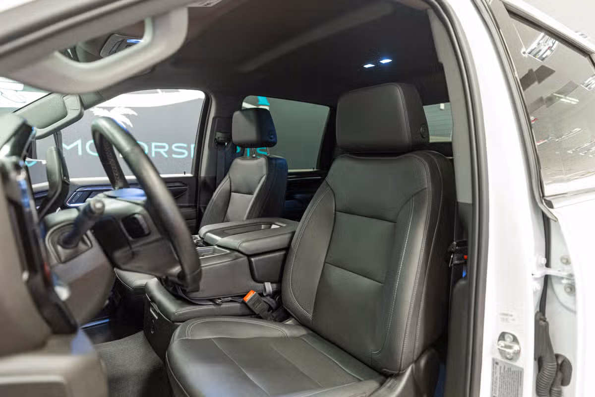 2024 Chevrolet Silverado 3500HD LTZ Image 10