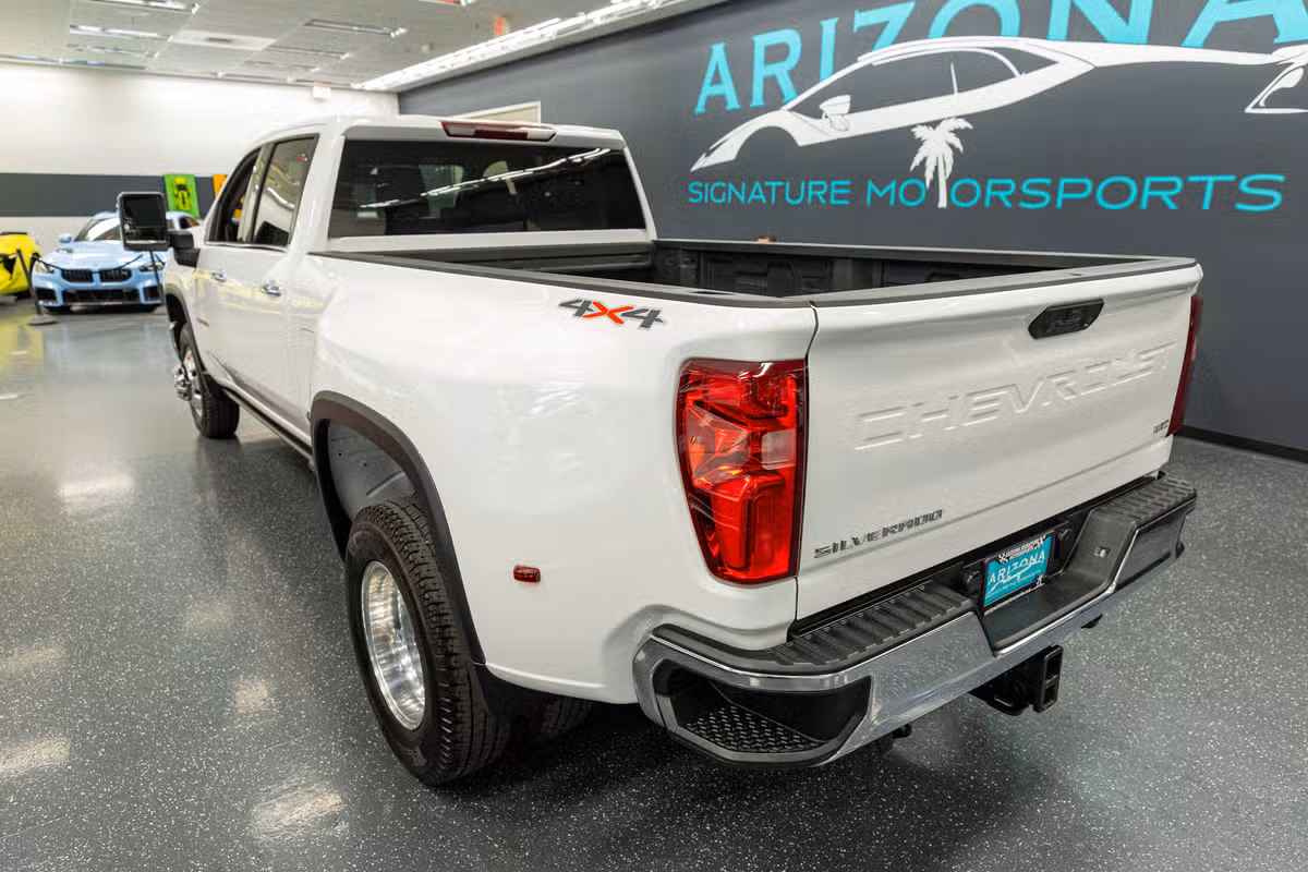 2024 Chevrolet Silverado 3500HD LTZ Image 8