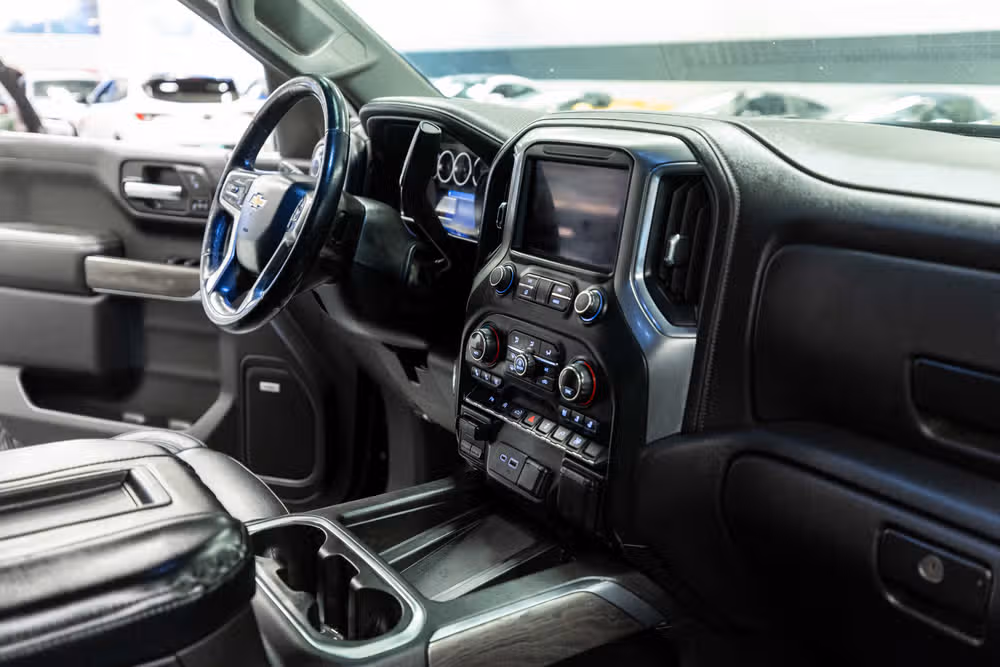 2019 Chevrolet Silverado 1500 LTZ Image 17