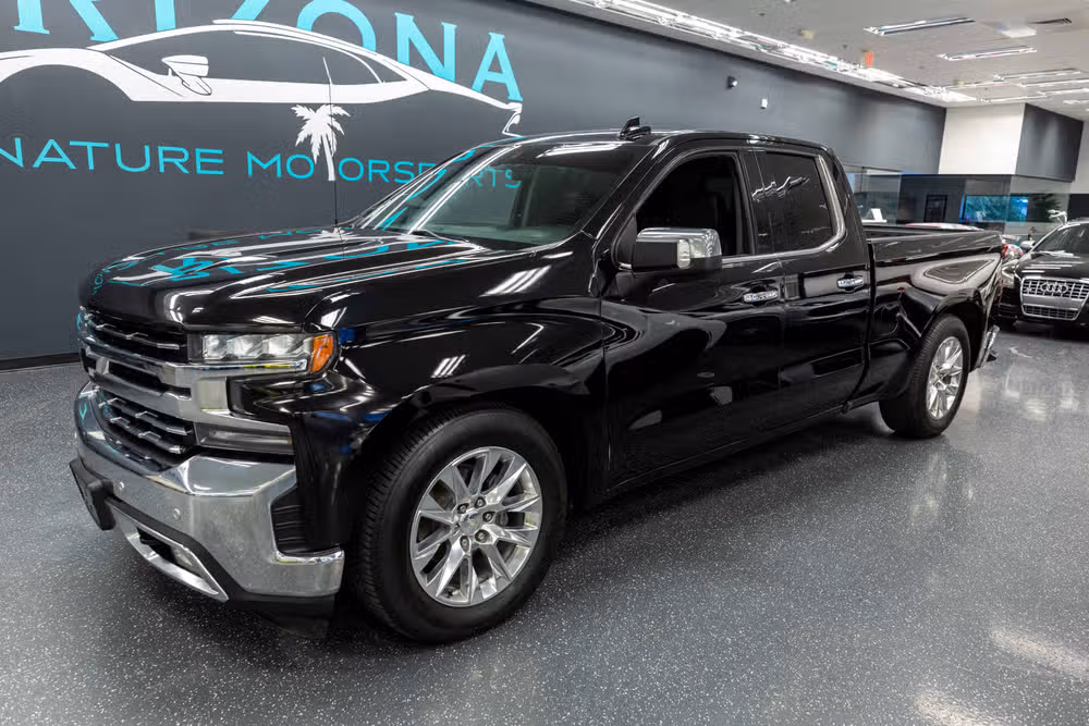 2019 Chevrolet Silverado 1500 LTZ Image 2