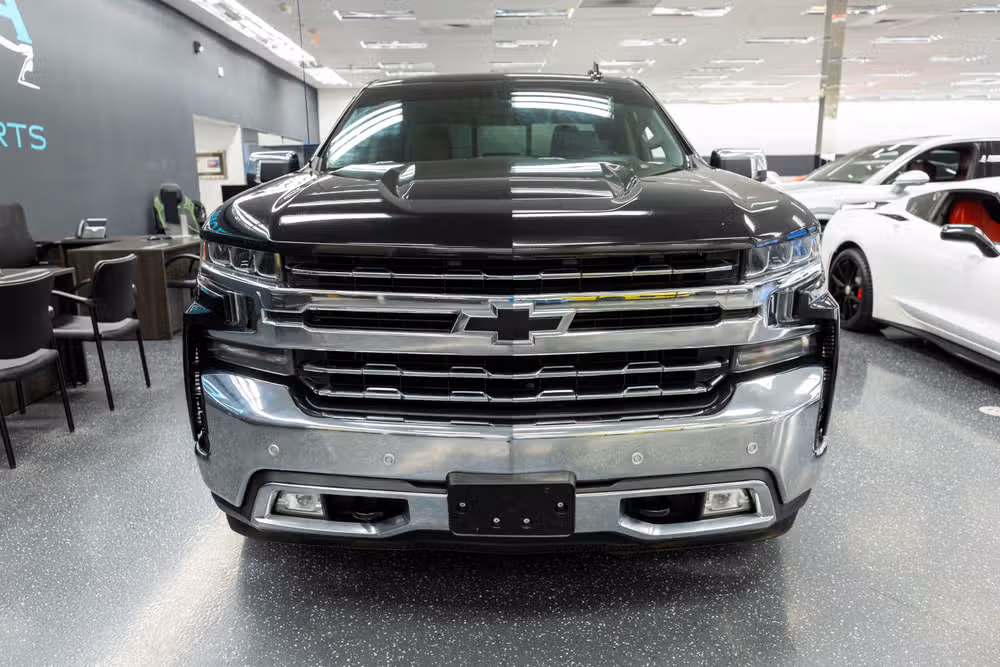 2019 Chevrolet Silverado 1500 LTZ Image 3