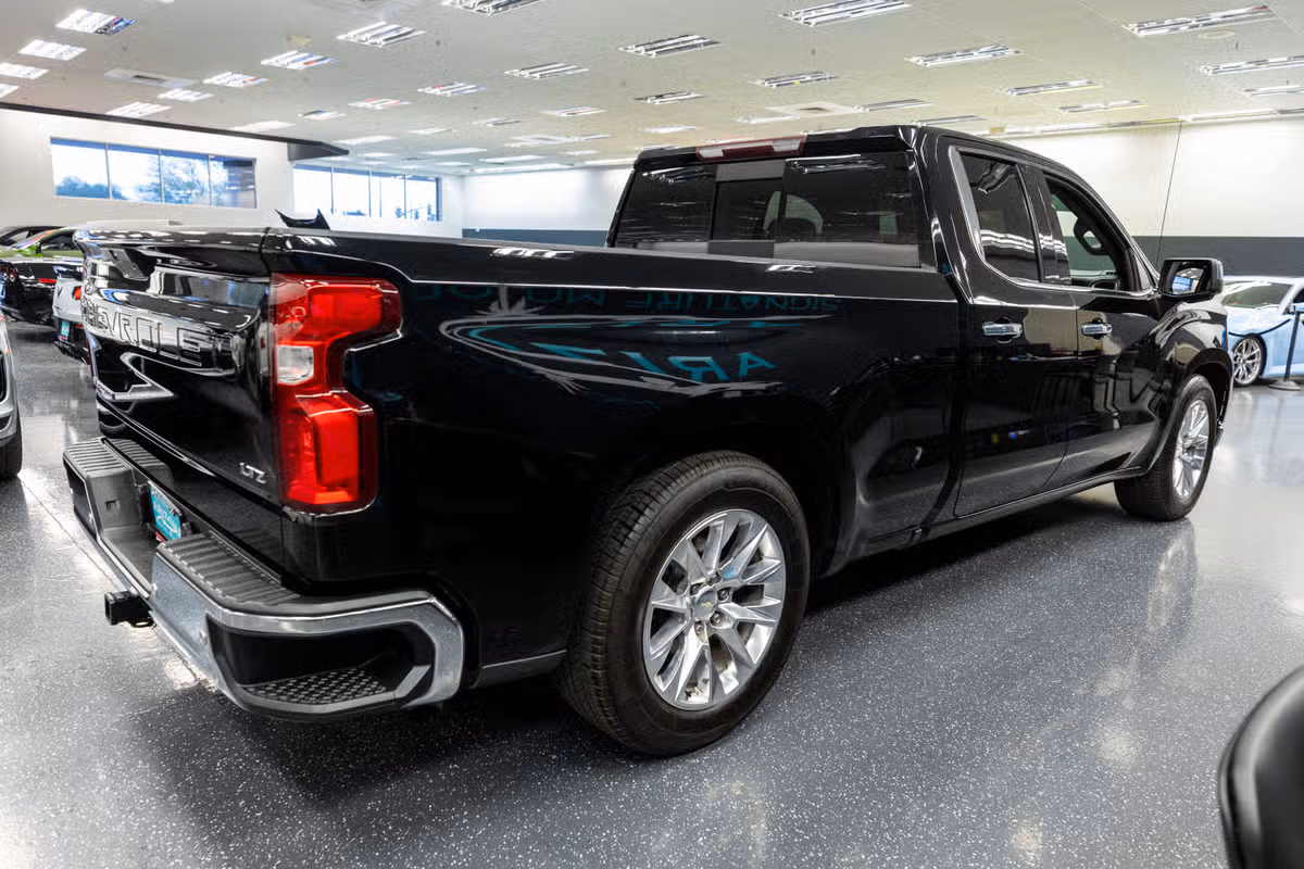 2019 Chevrolet Silverado 1500 LTZ Image 6