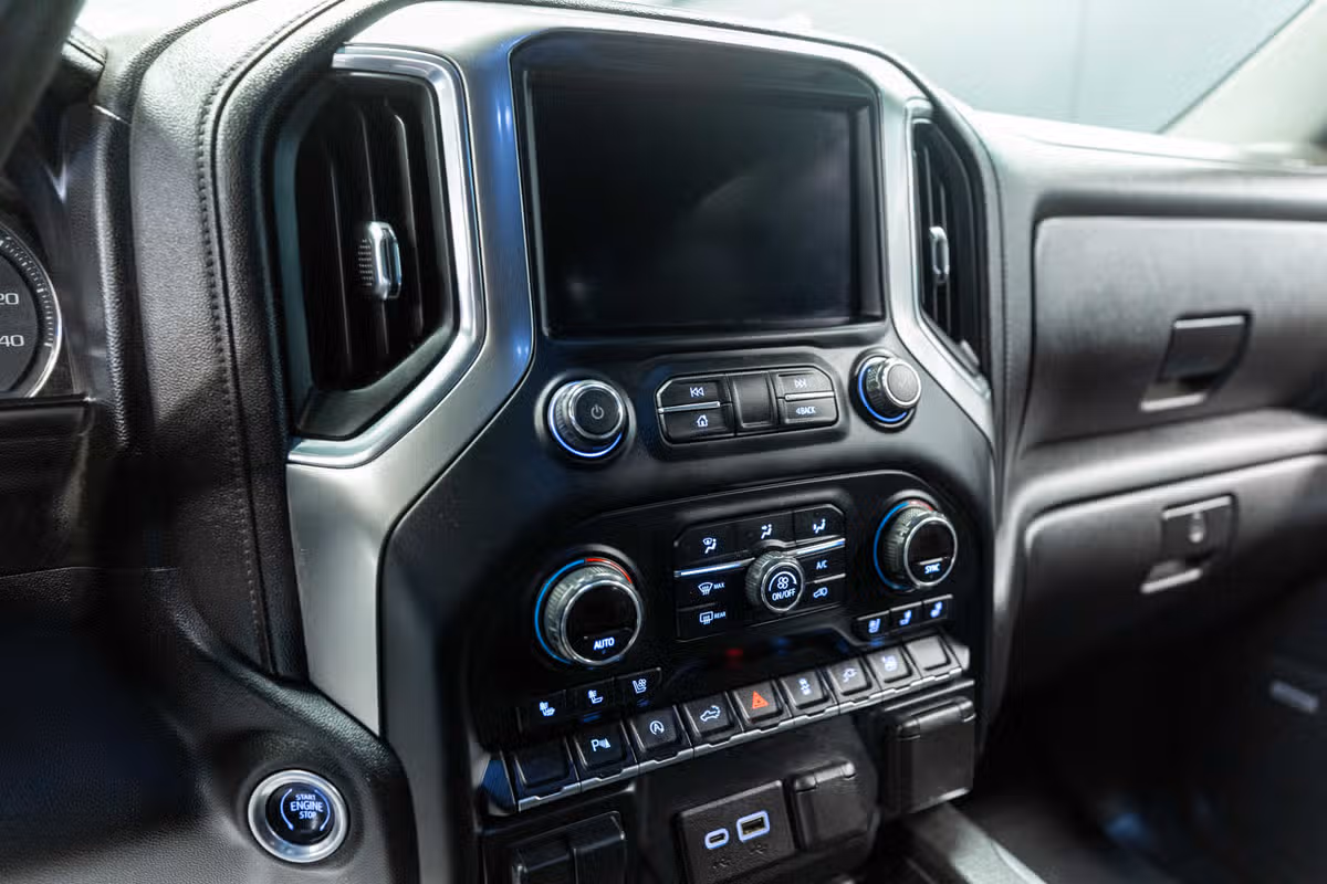 2019 Chevrolet Silverado 1500 LTZ Image 13
