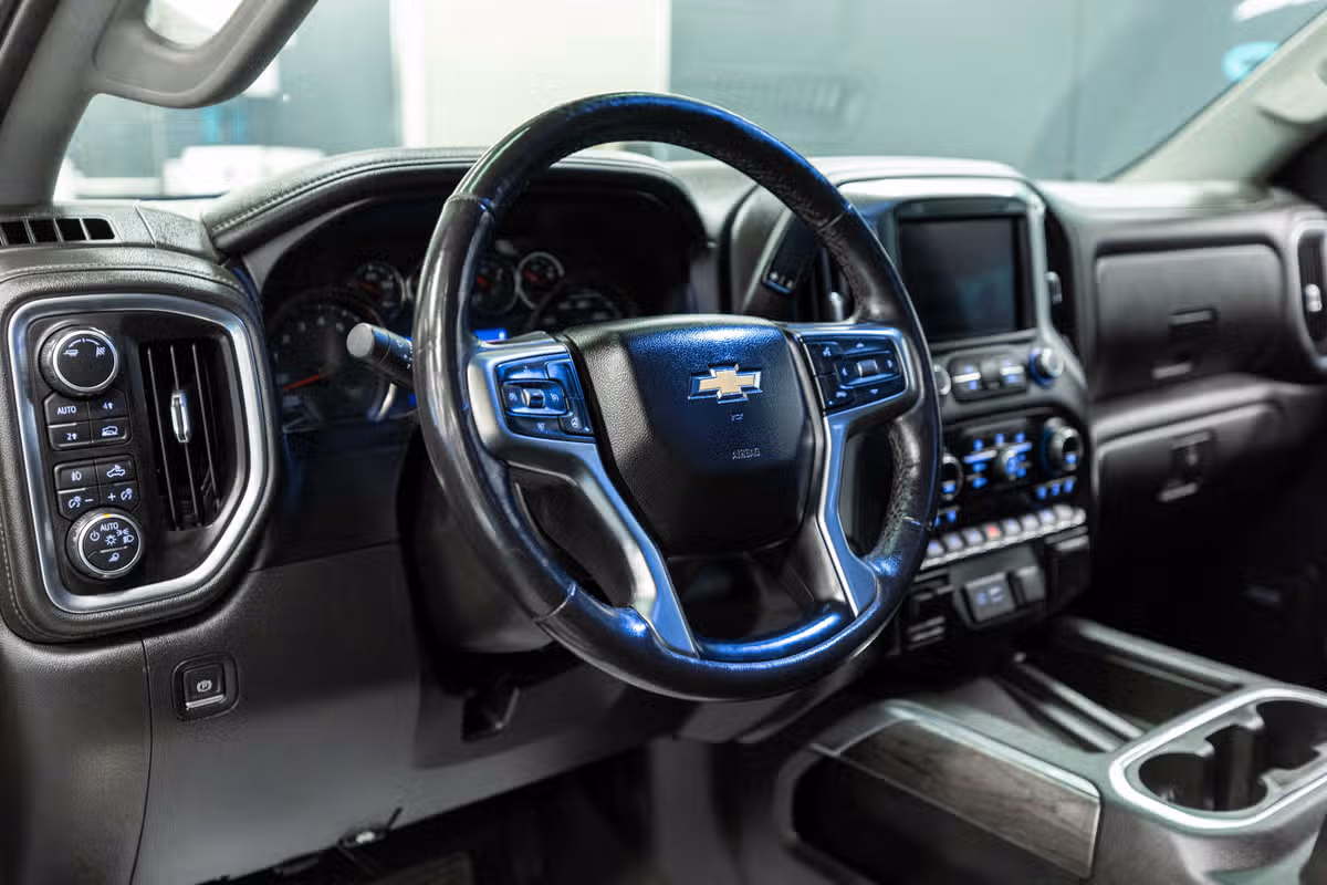 2019 Chevrolet Silverado 1500 LTZ Image 11