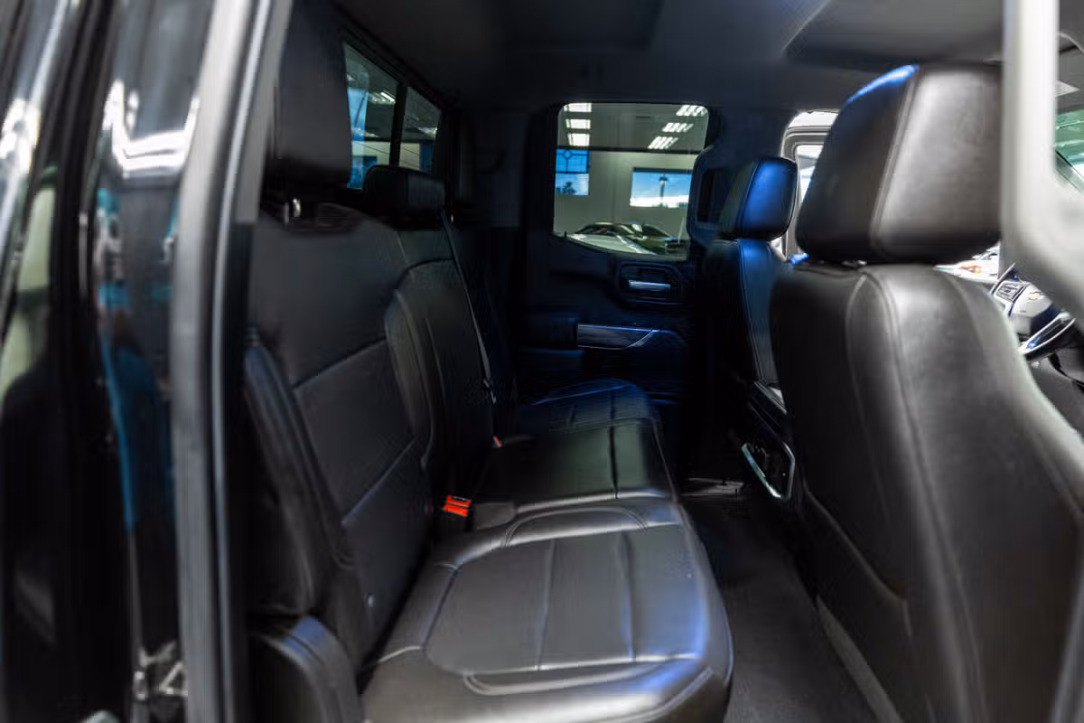 2019 Chevrolet Silverado 1500 LTZ Image 16