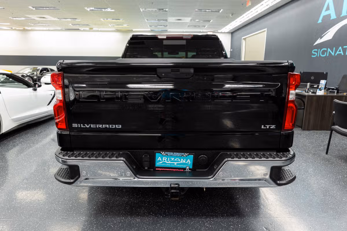 2019 Chevrolet Silverado 1500 LTZ Image 8