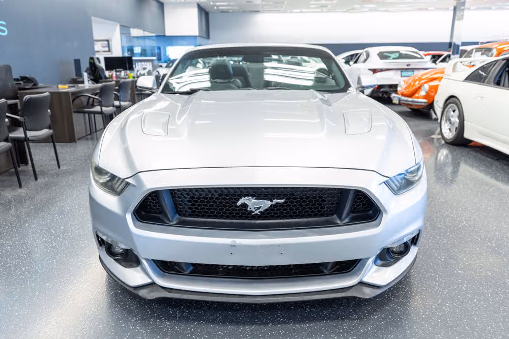 2015 Ford Mustang GT Premium Image 2
