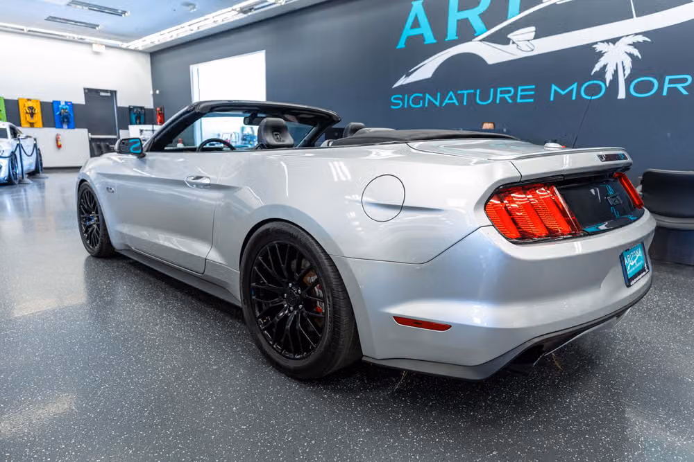 2015 Ford Mustang GT Premium Image 8