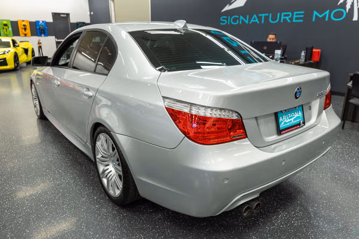 2008 BMW 5 Series 550i Image 8