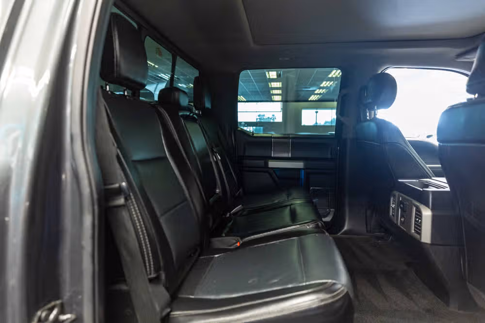 2017 Ford F-250 Super Duty Lariat Image 15