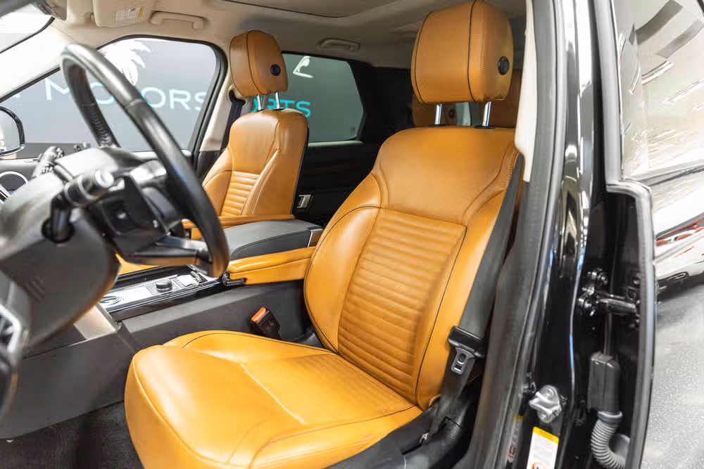 2017 Land Rover Discovery HSE Td6 Image 11
