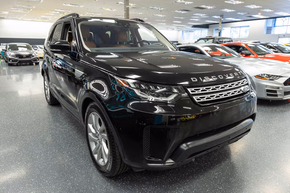 2017 Land Rover Discovery HSE Td6 Image 3