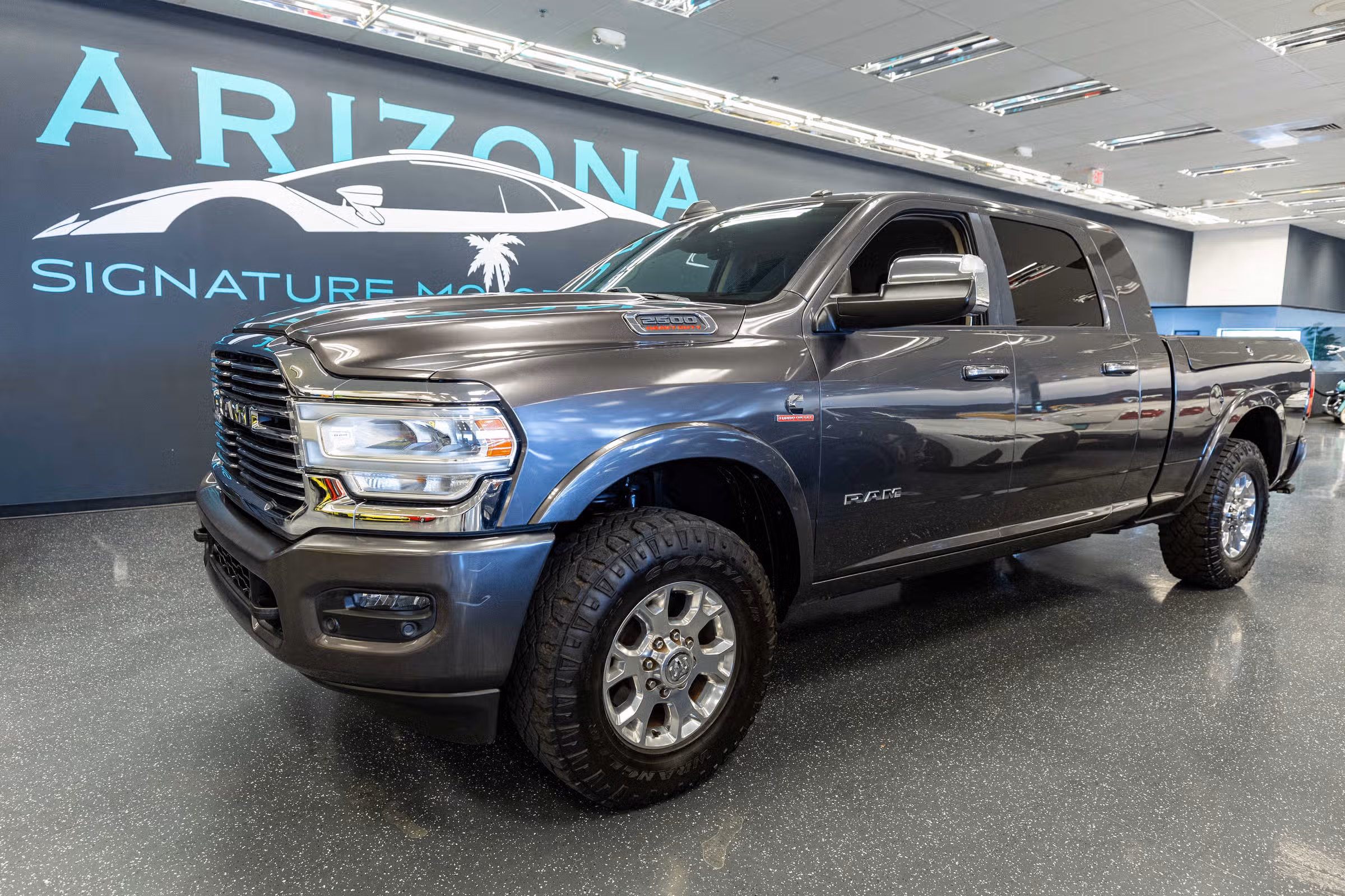 2020 Ram 2500 Laramie Mega Cab Image 1