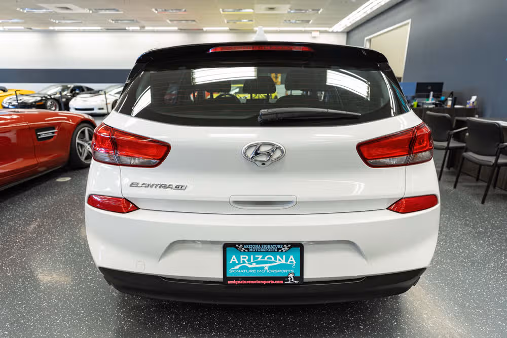 2018 Hyundai ELANTRA GT Base Image 7