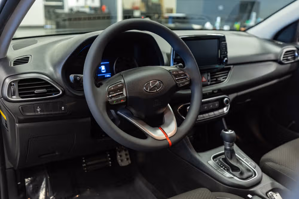 2018 Hyundai ELANTRA GT Base Image 10