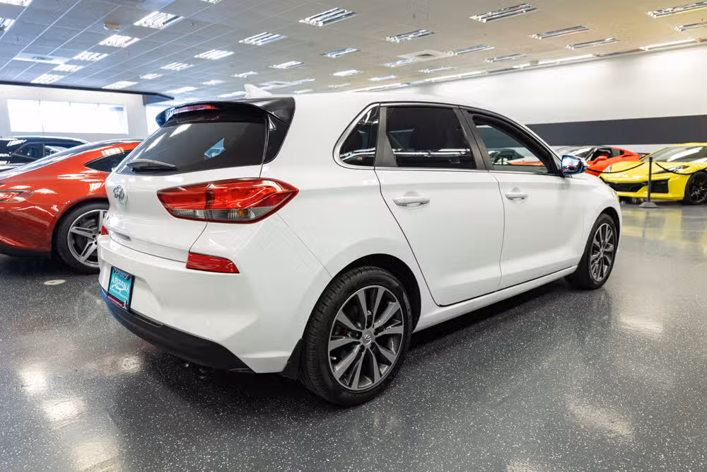 2018 Hyundai ELANTRA GT Base Image 5