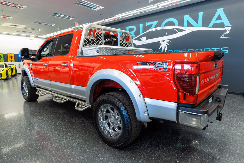 2020 Ford F-350 Super Duty Lariat Image 10