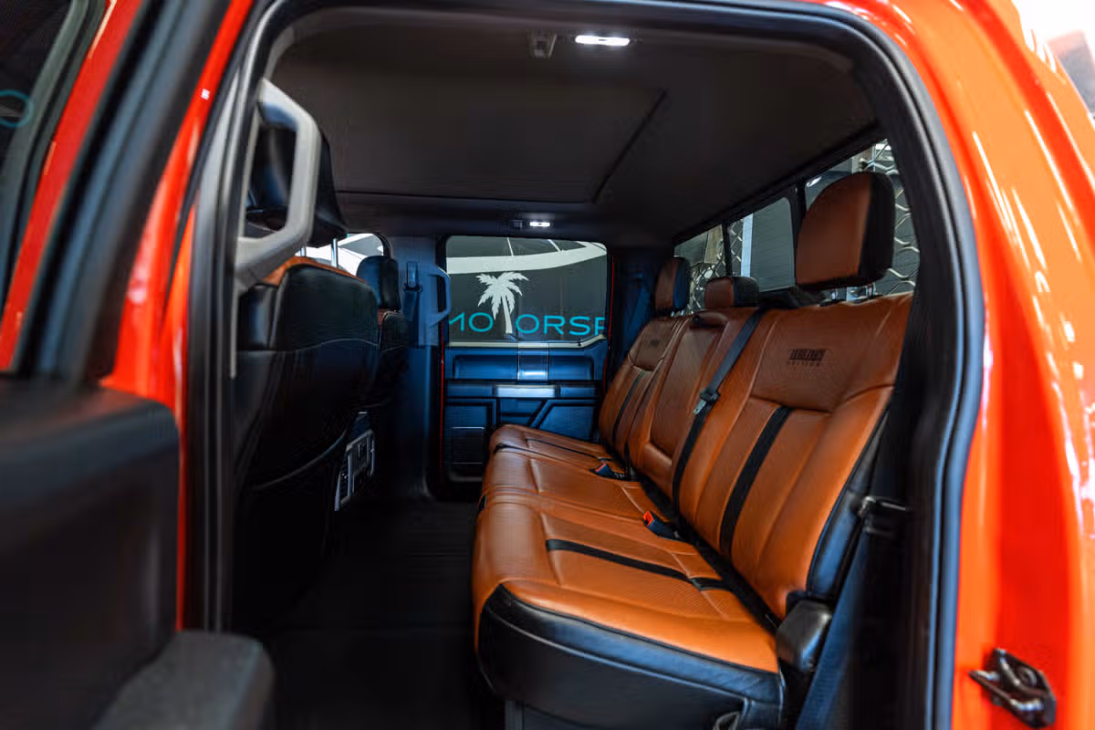 2020 Ford F-350 Super Duty Lariat Image 14