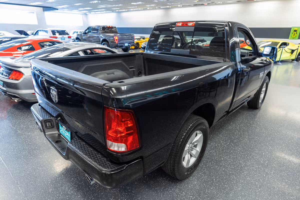2017 Ram 1500 Express Regular Cab Image 5