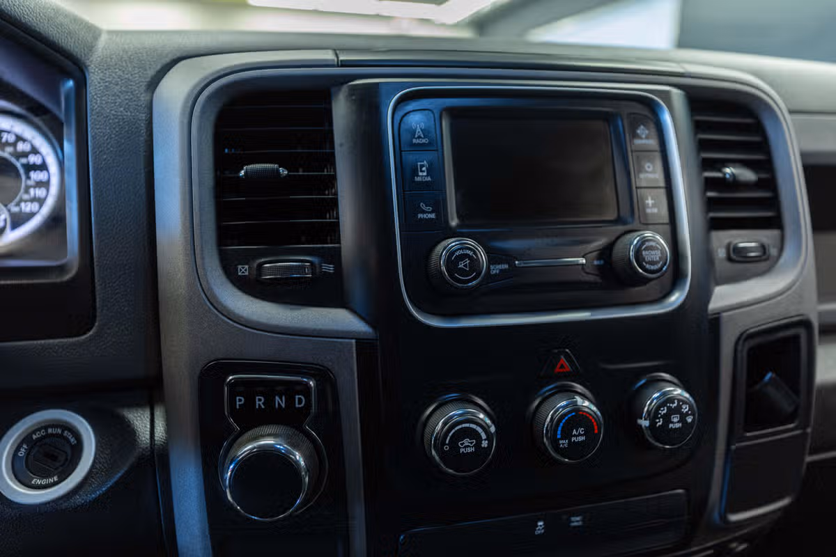 2017 Ram 1500 Express Regular Cab Image 10