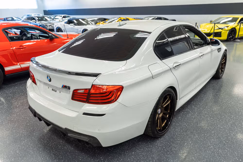 2014 BMW M5 Base Image 6