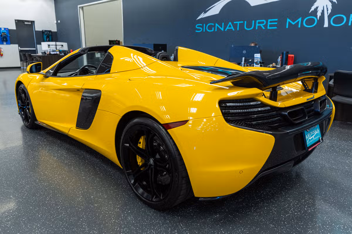 2015 McLaren 650S Spider Base Image 9