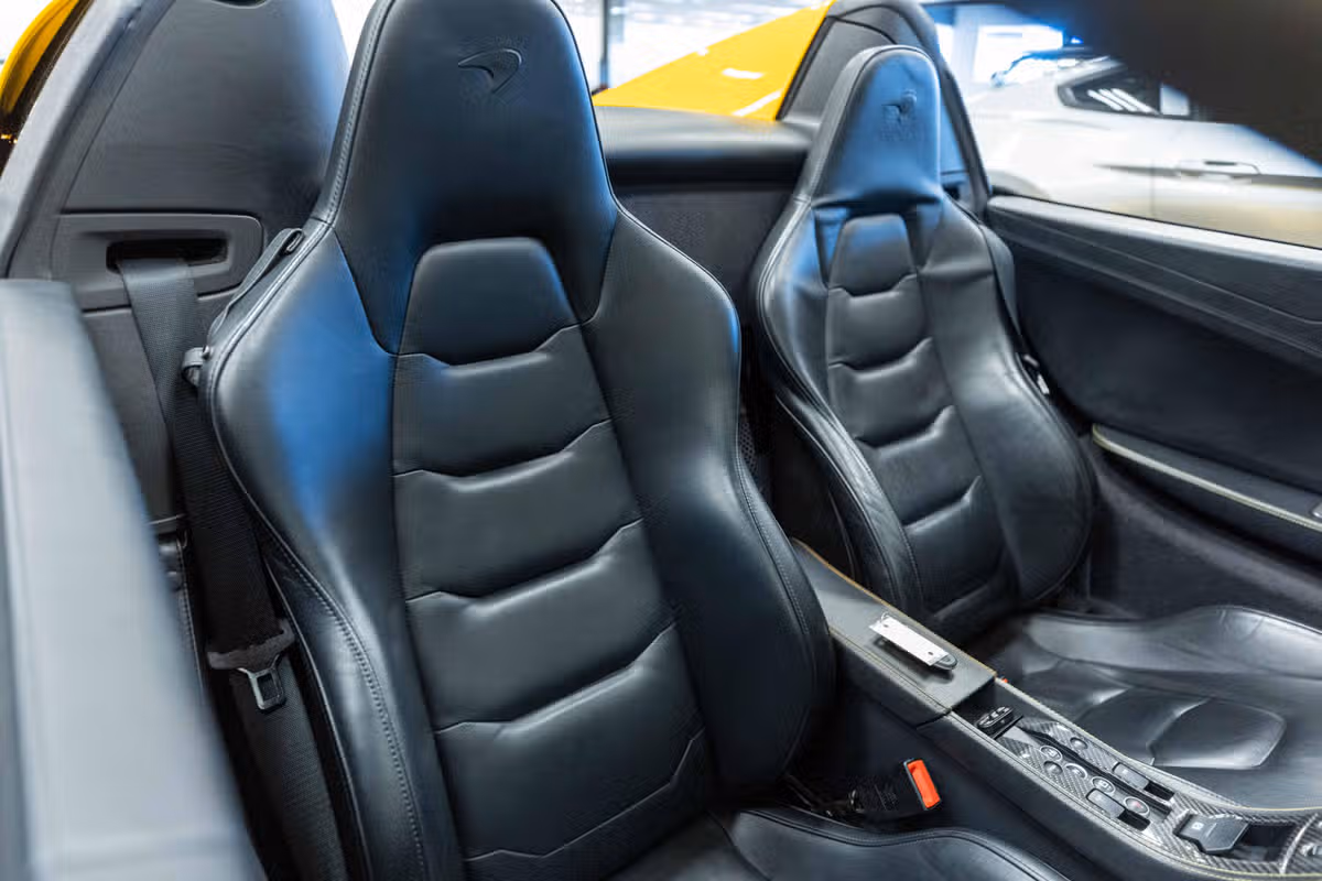 2015 McLaren 650S Spider Base Image 16