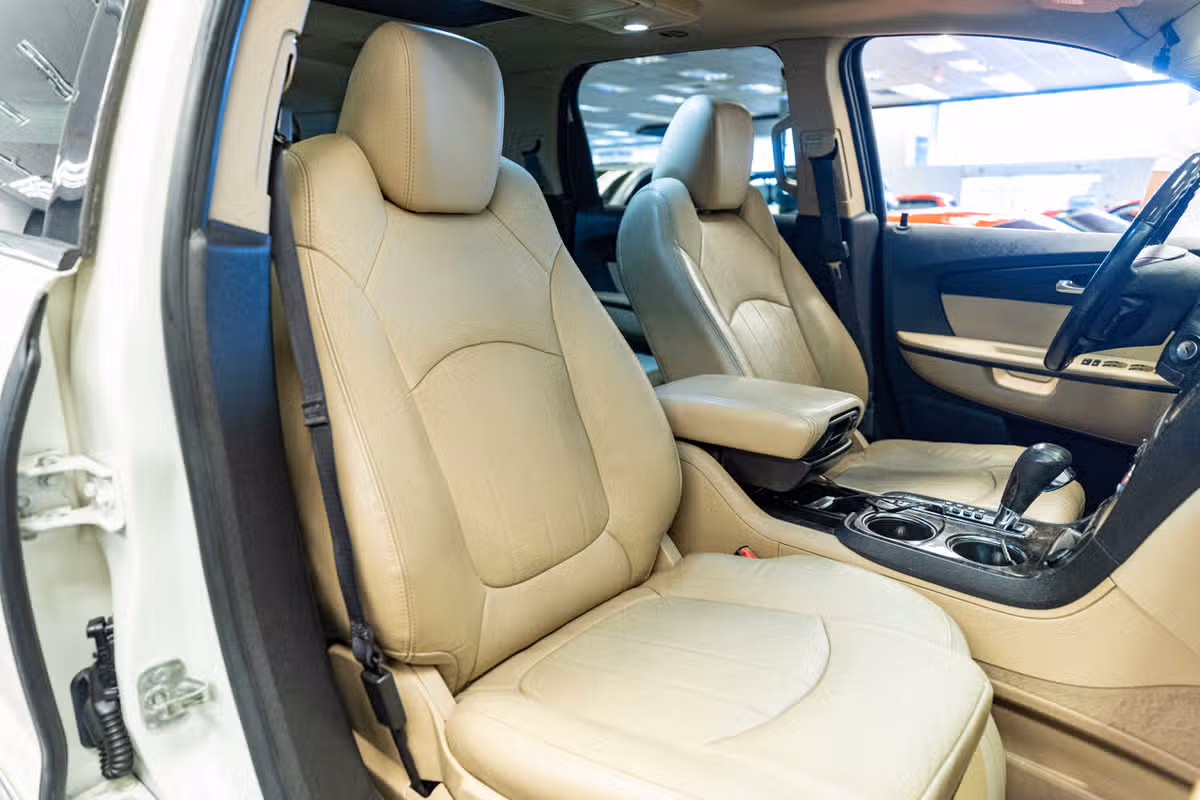 2012 GMC Acadia Denali Image 15