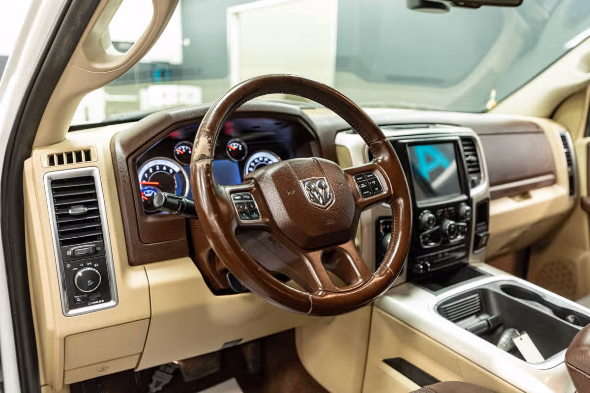 2016 Ram 1500 Outdoorsman Image 11