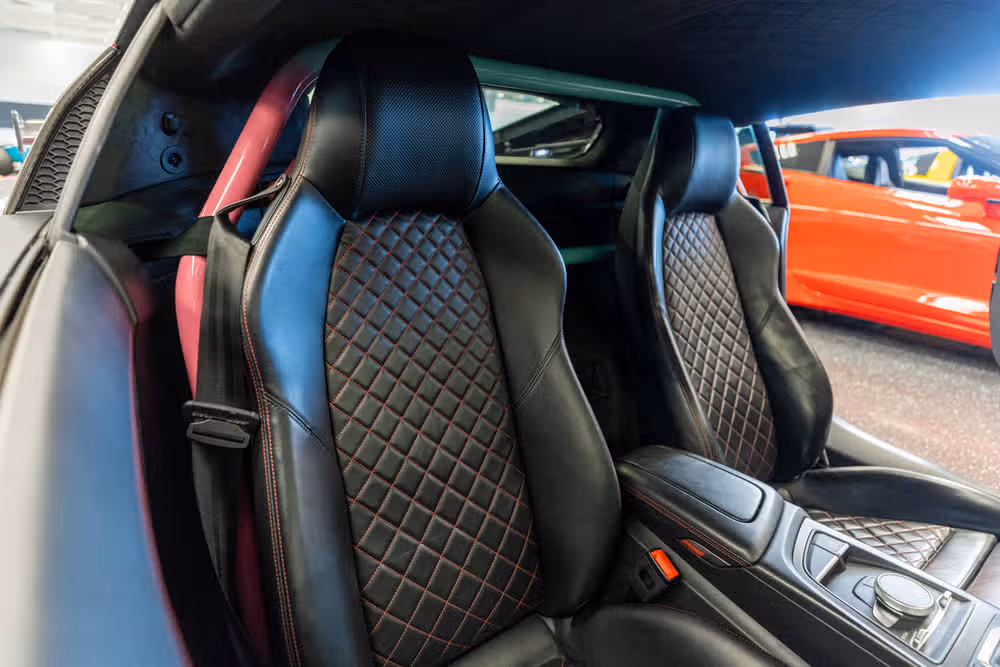 2017 Audi R8 5.2 quattro V10 Plus Image 15