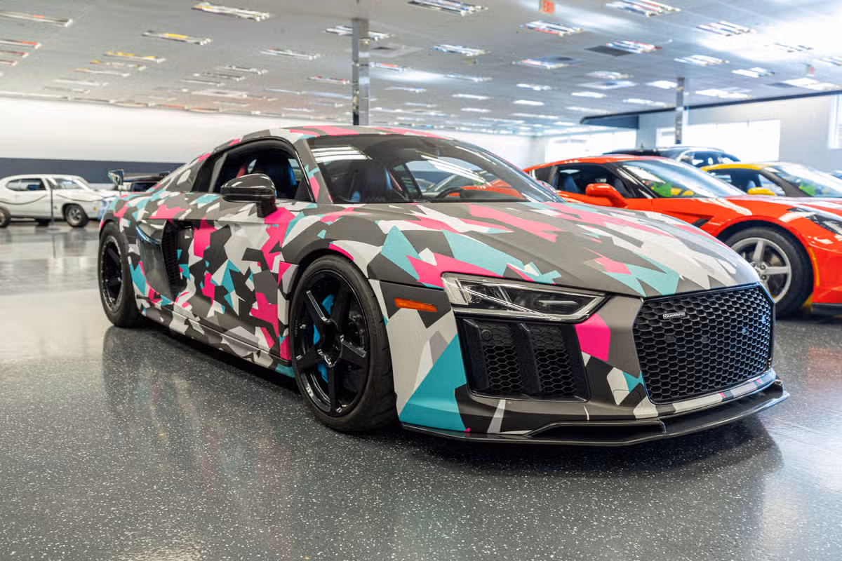 2017 Audi R8 5.2 quattro V10 Plus Image 6