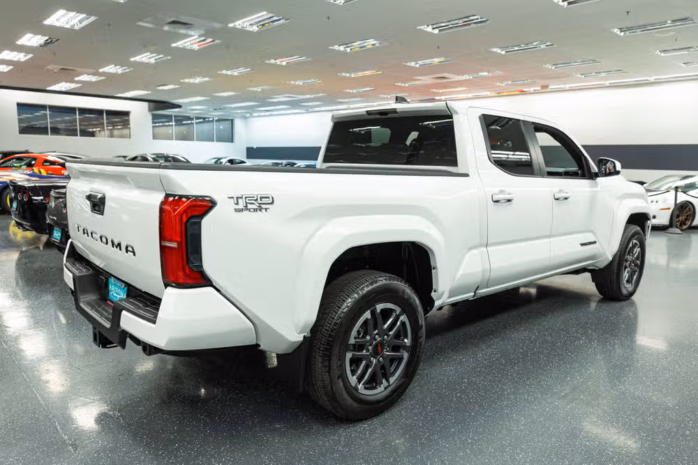 2024 Toyota Tacoma TRD Sport Image 4